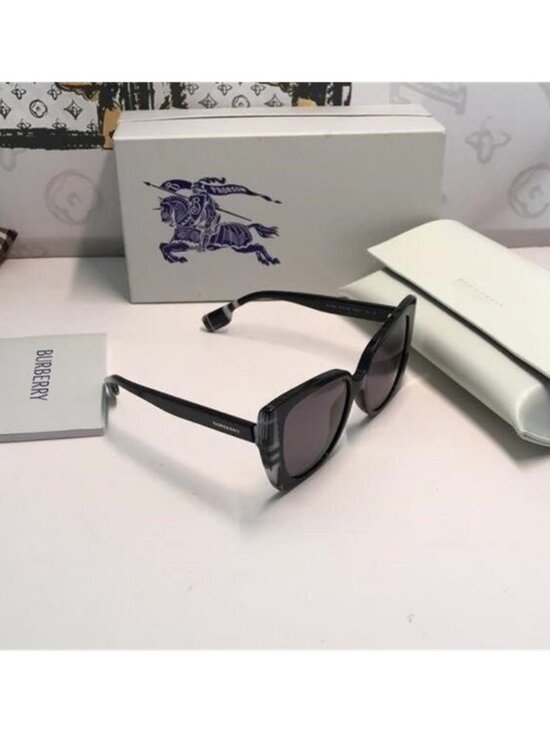 Burberry Meryl Polarized Dark Grey Butterfly Ladies Sunglasses BE4393F 405181 main image 7